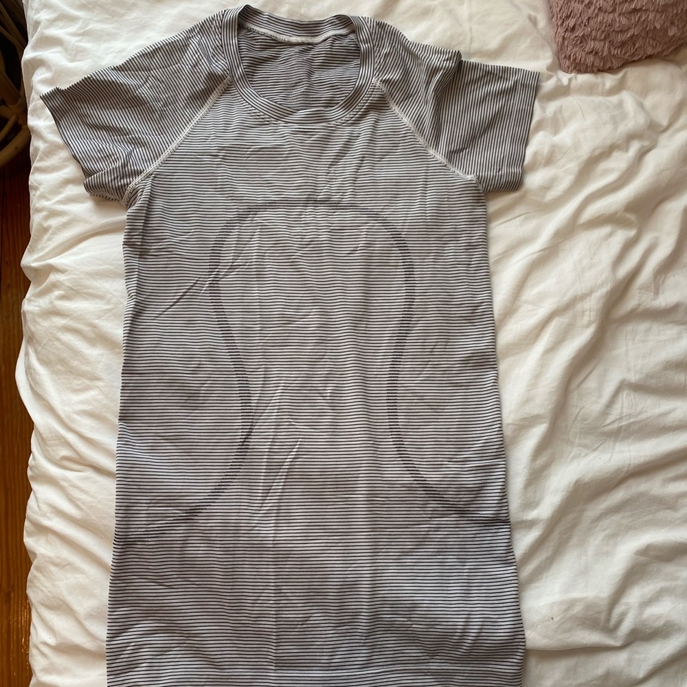 Lululemon striped swiftly tech short sleeve